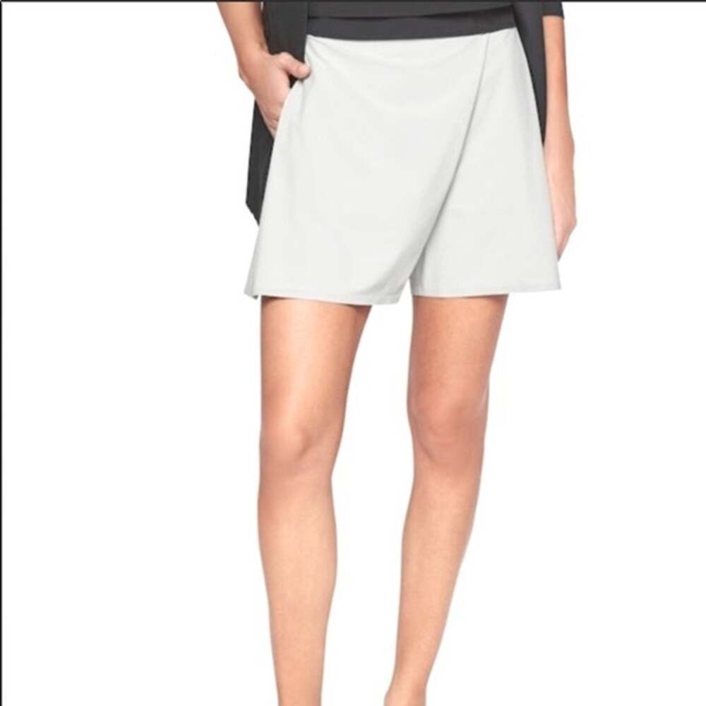 Athleta Planner Skort Light Grey Gray NWT Size 6